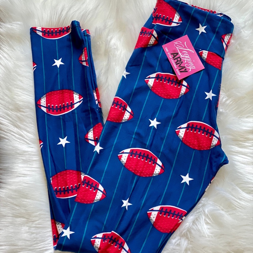 FOOTBALL PRINT MID RISE LEGGINGS - Picture 1 of 8